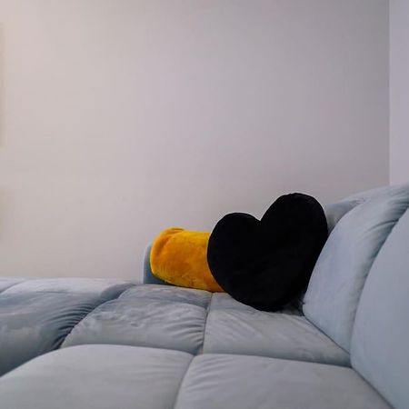 Fresh Spicy 1Bd Amusement Arcade Apartment เอเธนส์ ภายนอก รูปภาพ