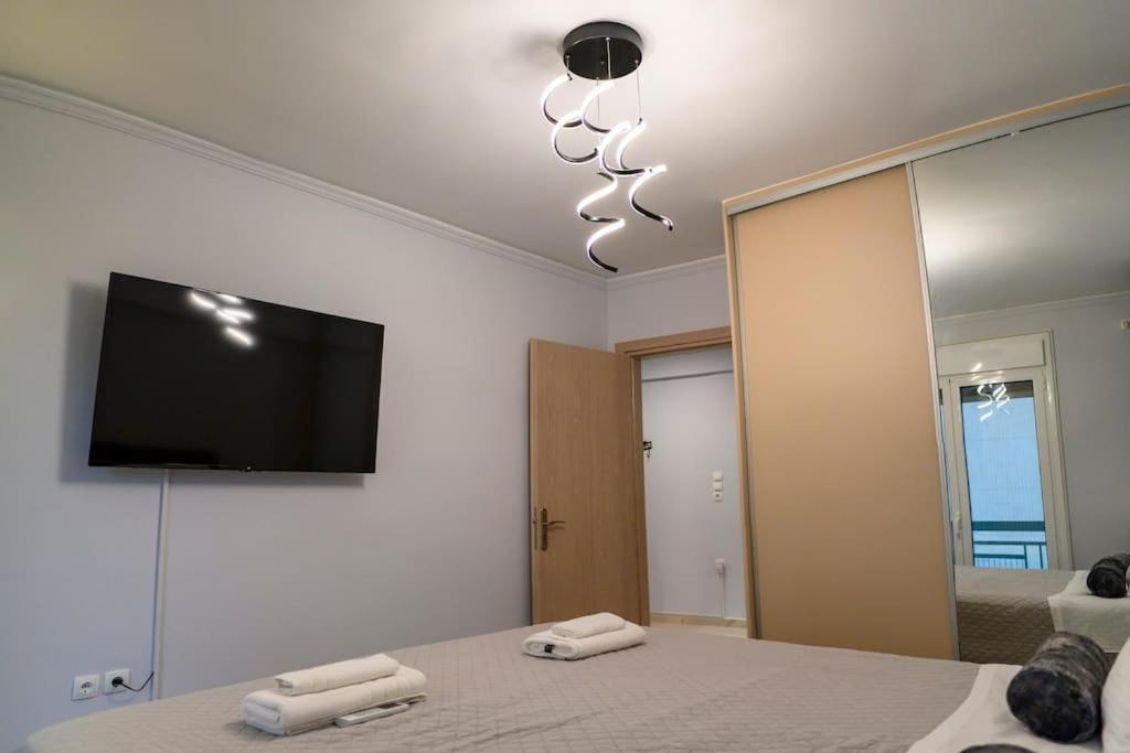 Fresh Spicy 1Bd Amusement Arcade Apartment เอเธนส์ ภายนอก รูปภาพ